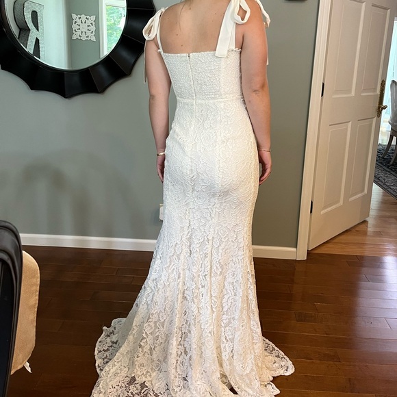 NWT Reformation Bastille Wedding Dress Size 8 - Picture 2 of 14